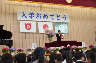 戸二小入学式の様子