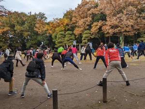 戸田市まちウォーク2023準備運動の様子の写真