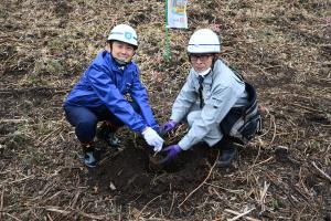 市長と町長による植樹
